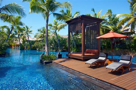 best resorts in bali.